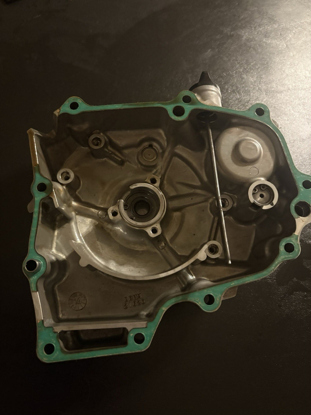 2010-2017 2015 Honda Crf250r OEM Ignition Stator Magneto Left Case Cover