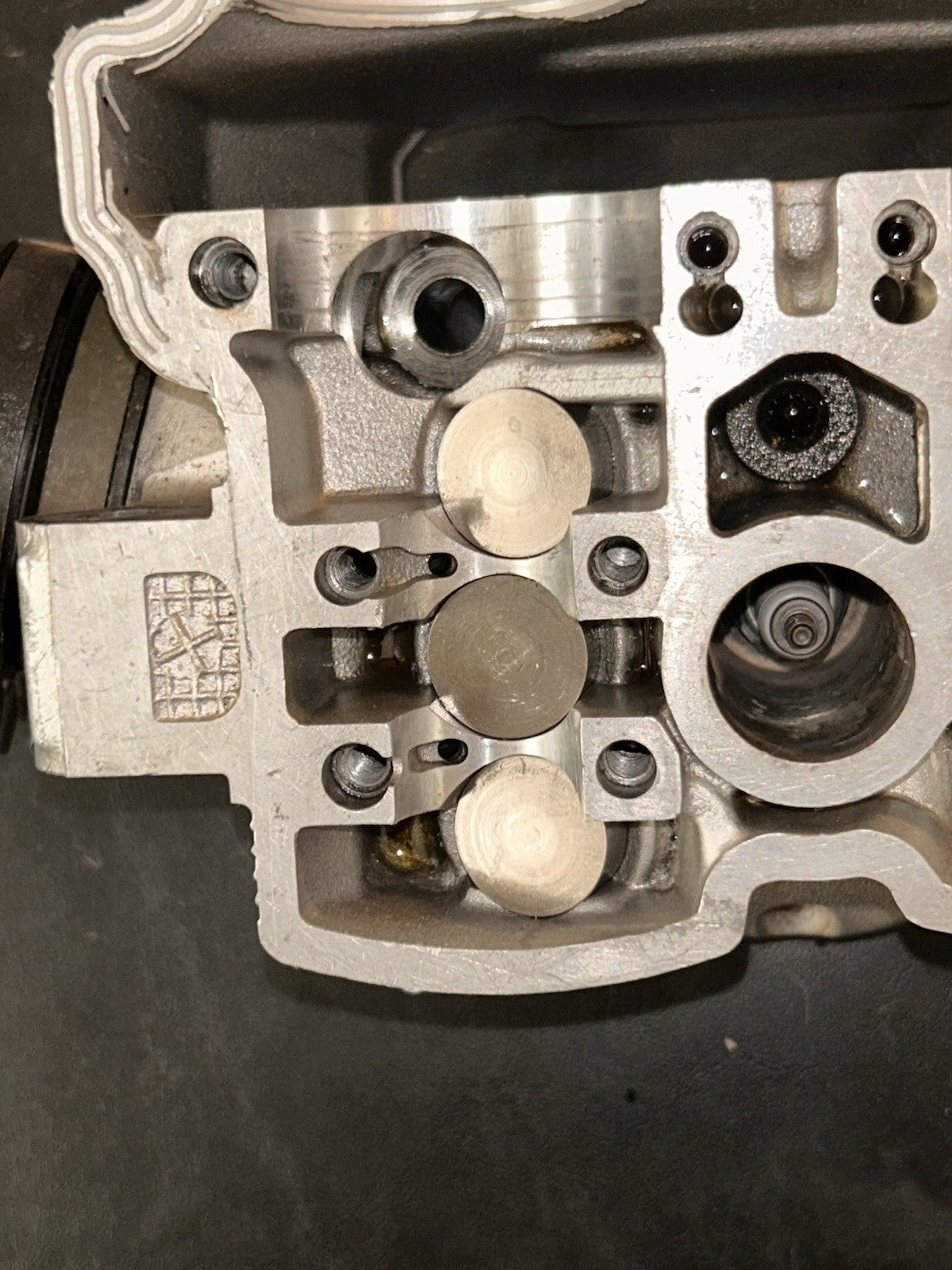 2004 Yamaha Yz250f OEM Cylinder Head Complete Valves Valve Train Assembly Top