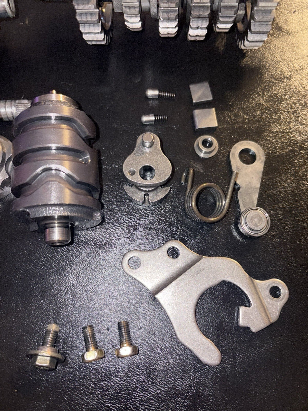 00-01 2000 YZ125 YZ 125 OEM Transmission Axle Shaft Gears Gearbox Shift Assembly