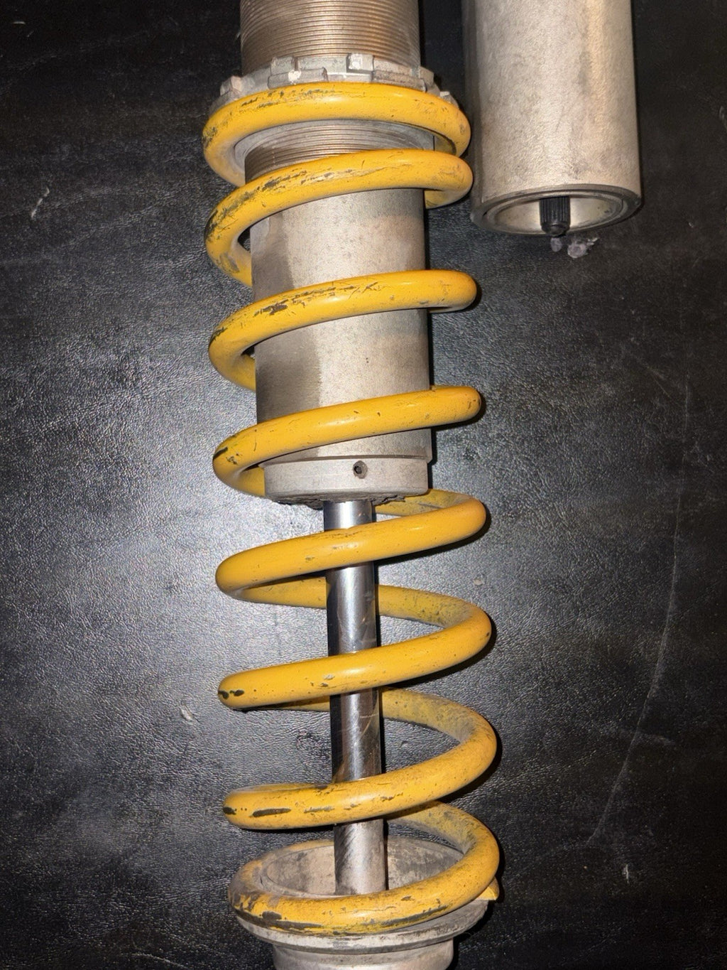 2000 2001 CR250R Cr 250 OEM Showa Rear Shock Suspension Spring Coil Dampener