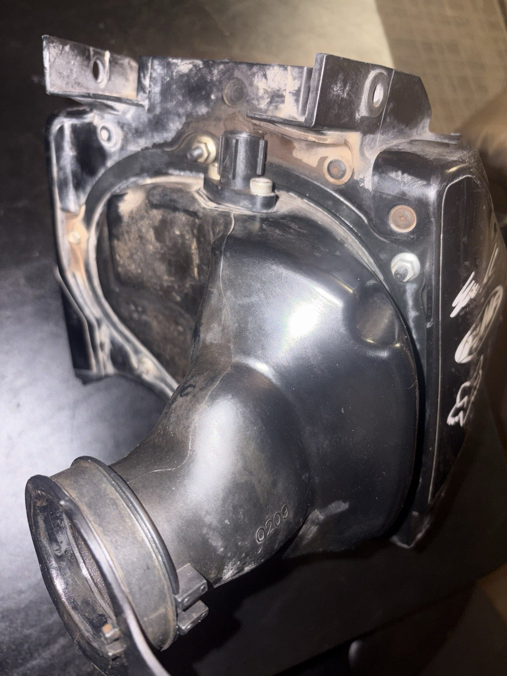2009 - 2011 Kawasaki KX450F Air Box Intake Air Cleaner Case Housing Boot