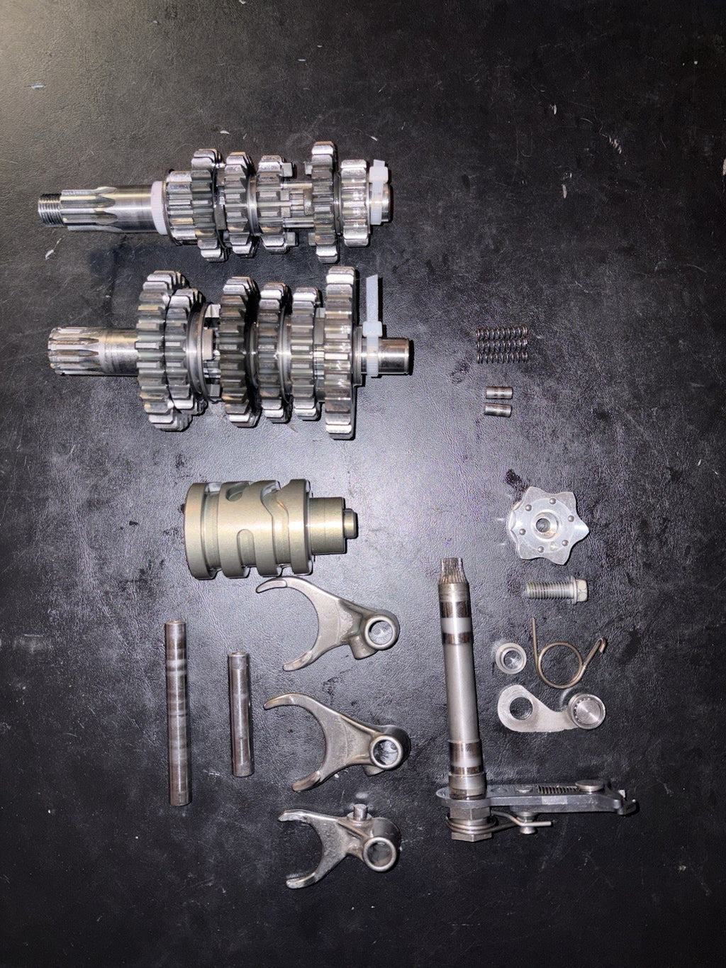 2013 - 2017 KTM Sx85 85 Sx OEM Transmission Gearbox Shaft Gears Shift Assembly