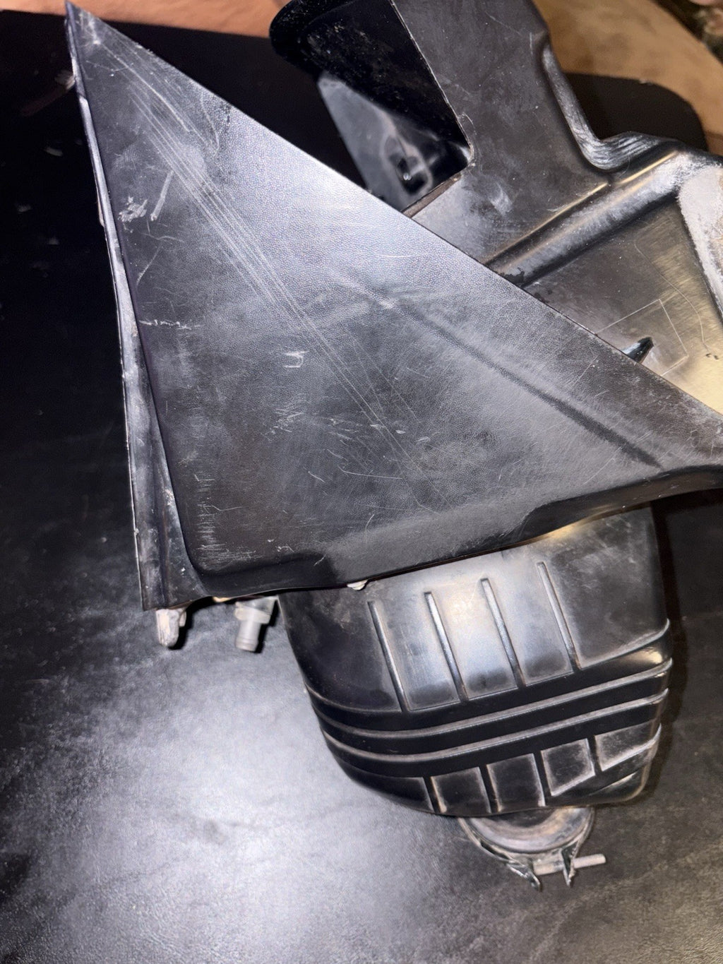 2005 05 CRF250R CRF250 OEM Air Box Cleaner Airbox Intake Filter Cage Assembly