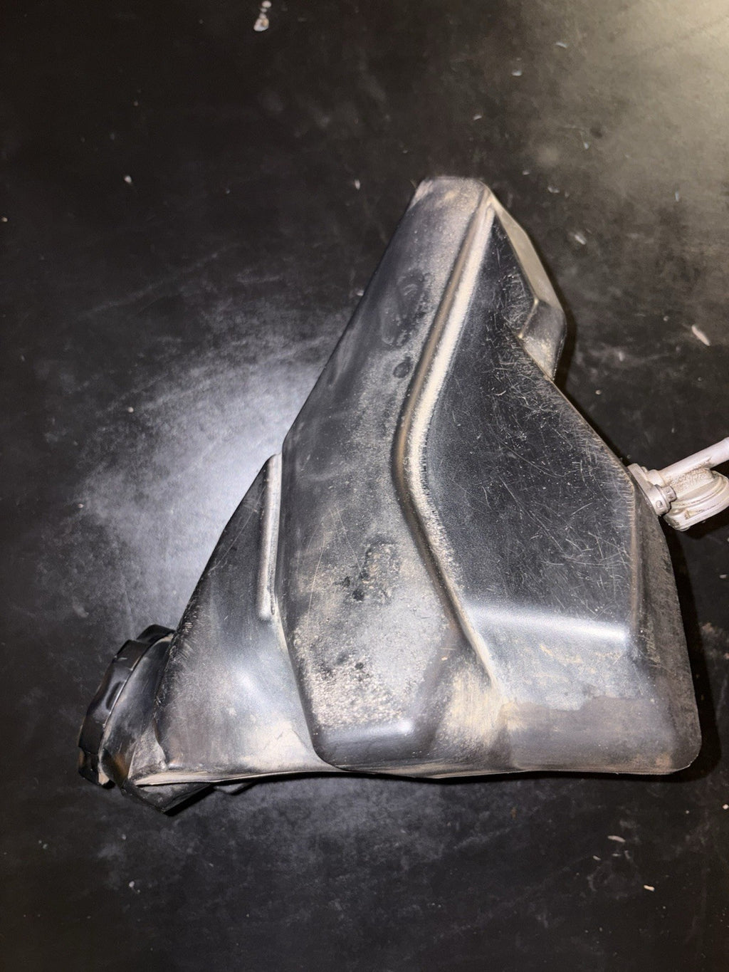 2013 - 2017 2015 KTM SX85 85 SX OEM Fuel Gas Petrol Tank Reservoir Canister