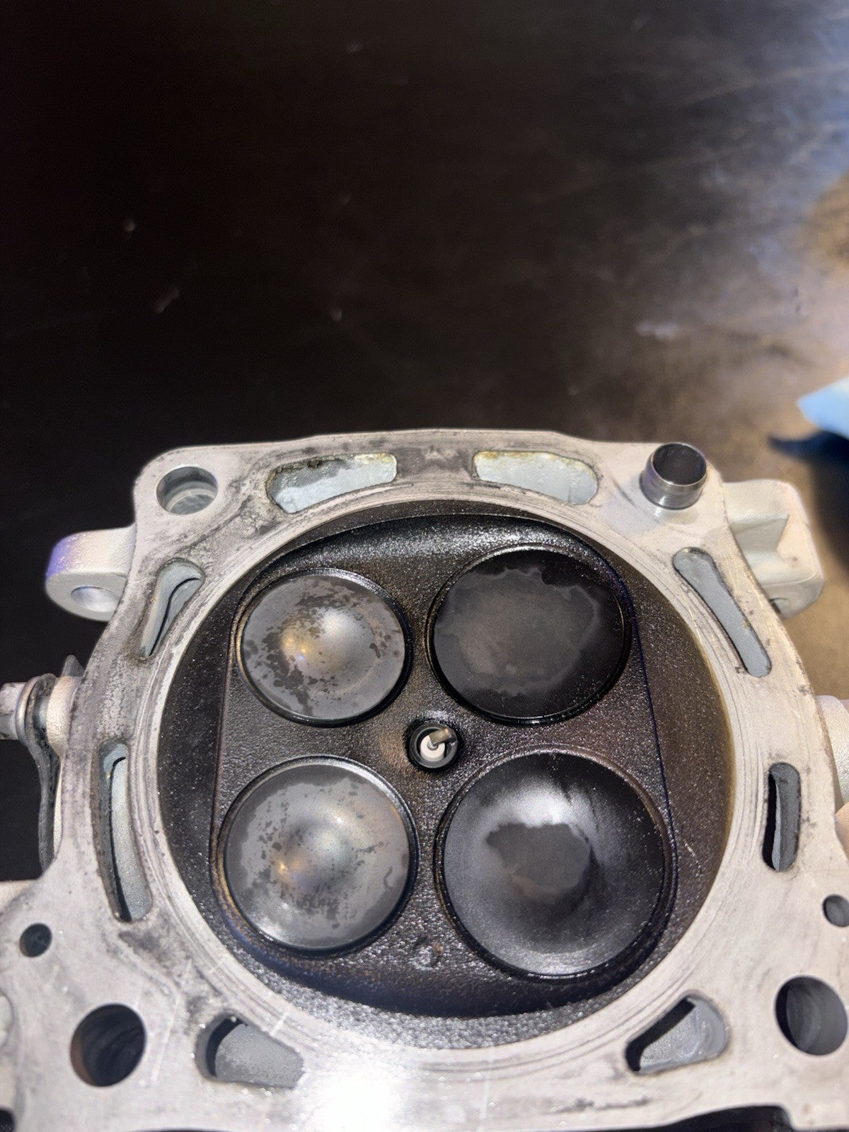 2010 - 2013  2012 YAMAHA YZ450f YZ 450f OEM CYLINDER HEAD TOP END VALVE TRAIN