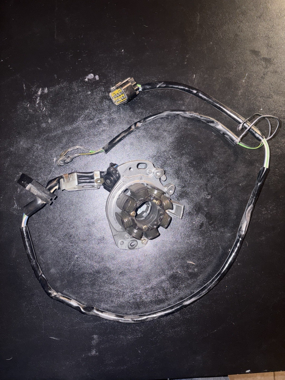 00-01 Honda CR250R OEM STATOR GENERATOR IGNITOR ALTERNATOR MAGNETO SPARK ROTOR