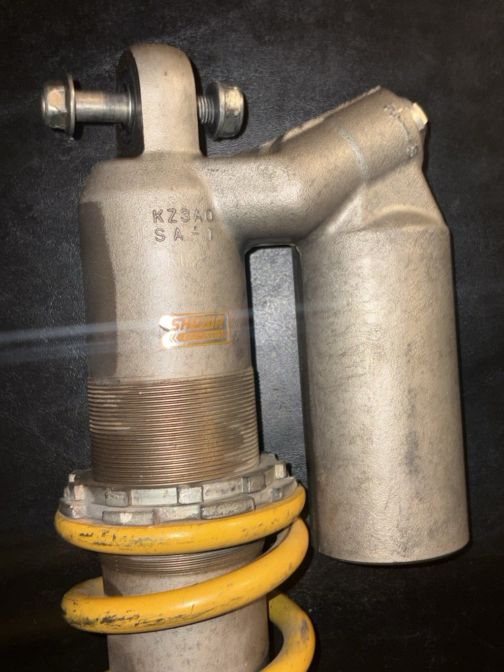 2000 2001 CR250R Cr 250 OEM Showa Rear Shock Suspension Spring Coil Dampener