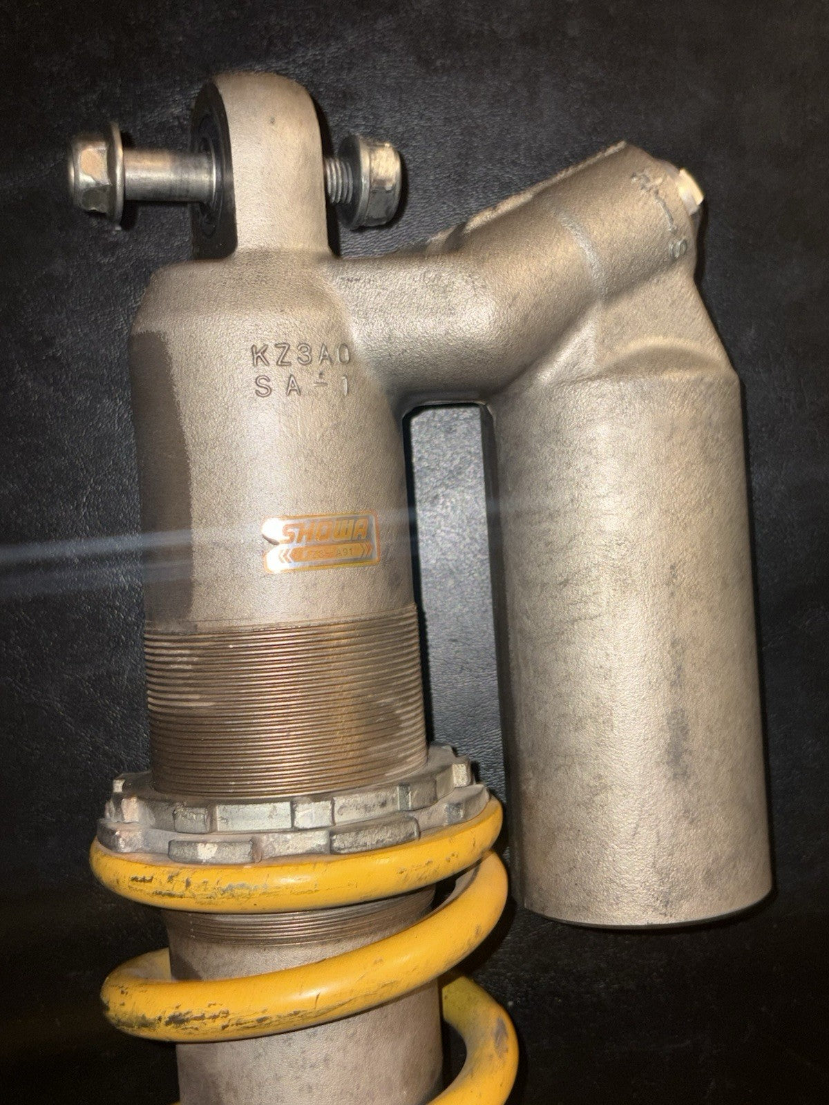 2000 2001 CR250R Cr 250 OEM Showa Rear Shock Suspension Spring Coil Dampener