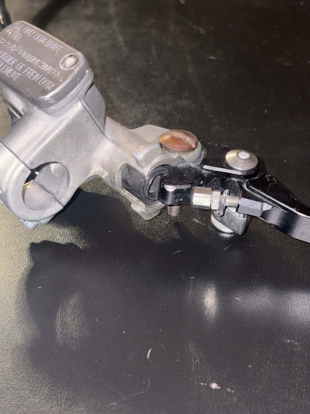 2000-2003 CR250R CR250 OEM Front Brake Caliper Holder Master Cylinder Assembly