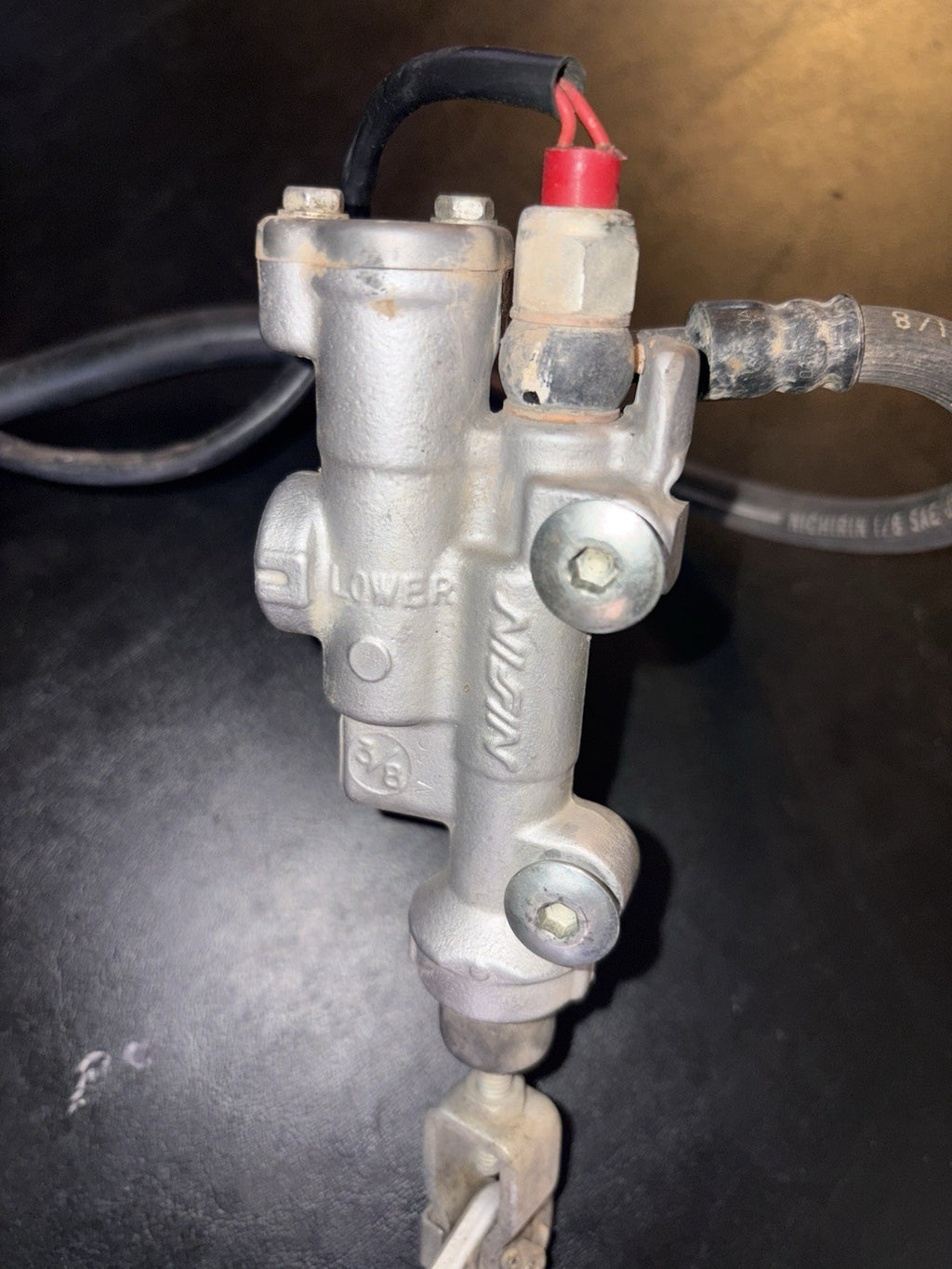 2007 Honda Crf450r OEM Rear Brake Assembly Master Cylinder Caliper