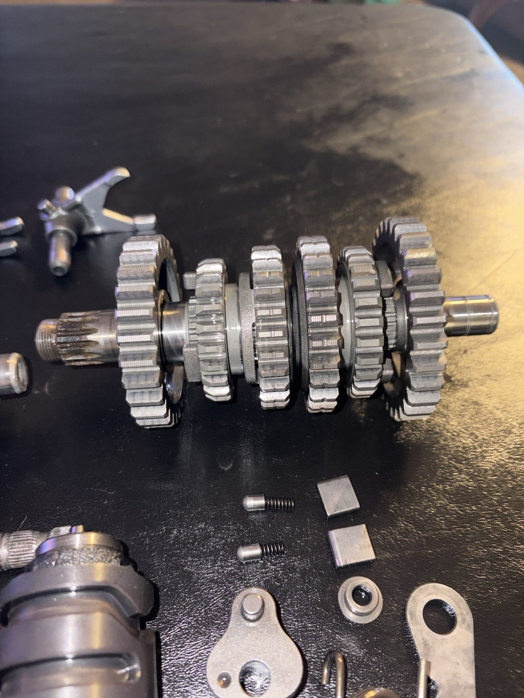00-01 2000 YZ125 YZ 125 OEM Transmission Axle Shaft Gears Gearbox Shift Assembly