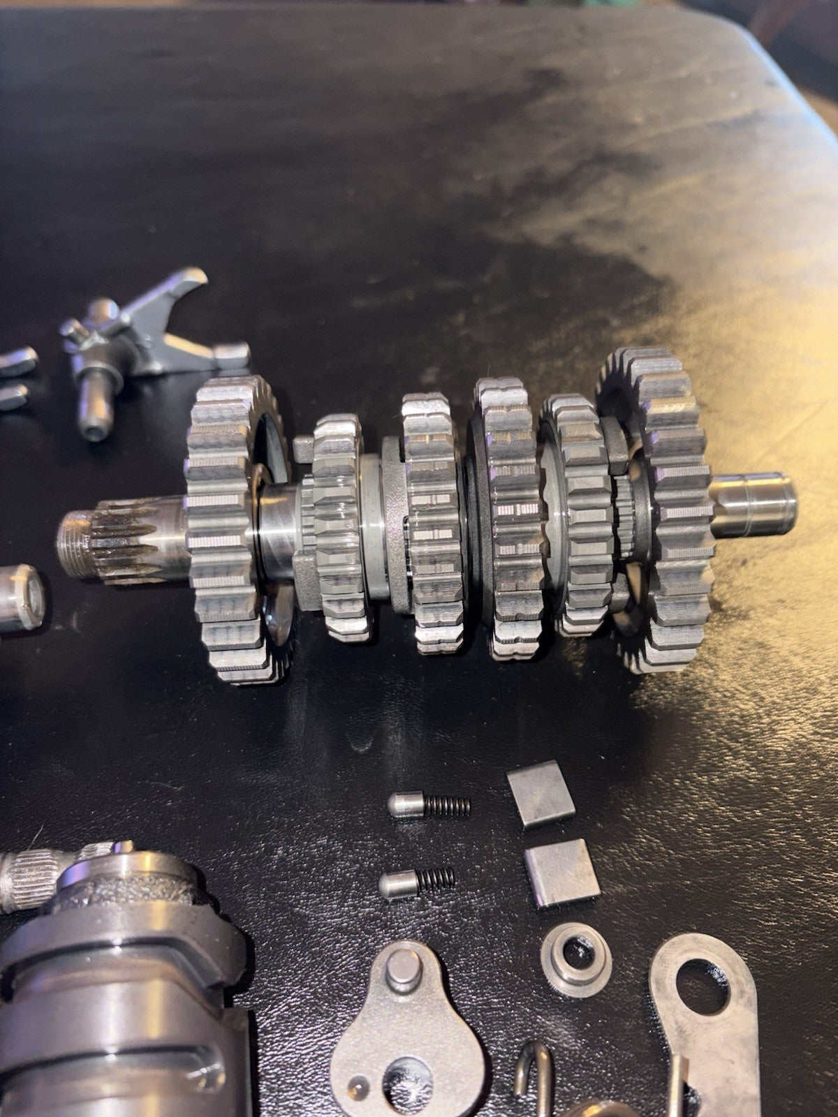 00-01 2000 YZ125 YZ 125 OEM Transmission Axle Shaft Gears Gearbox Shift Assembly