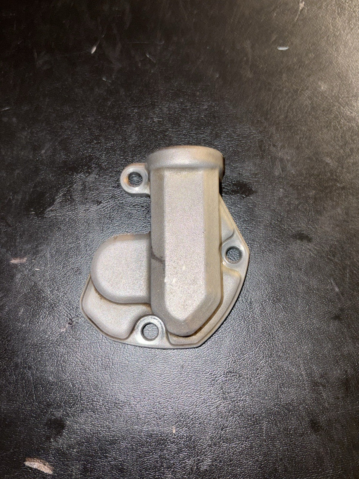 2014 - 2017 KTM Sx85 85 Sx OEM PV Power Valve Linkage Cylinder Cover  Assembly