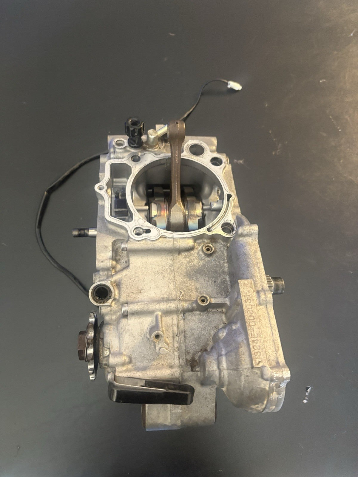 2006-2009 Yamaha YZ450F Crankcase Engine Crank Case Bottom End Crankshaft Tranny