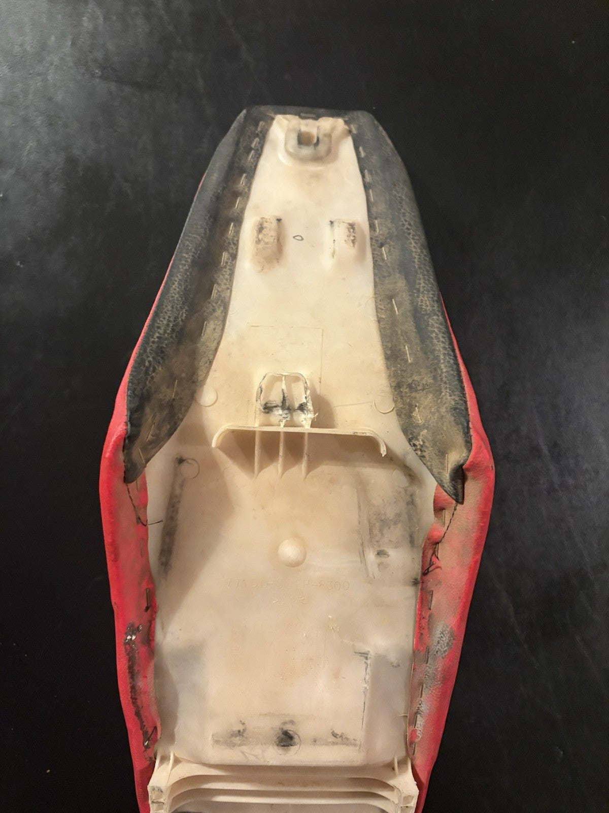97-06 HONDA CR80 CR80R CR80RB CR85R CR85RB OEM RED SEAT SADDLE FOAM PAN COMPLETE