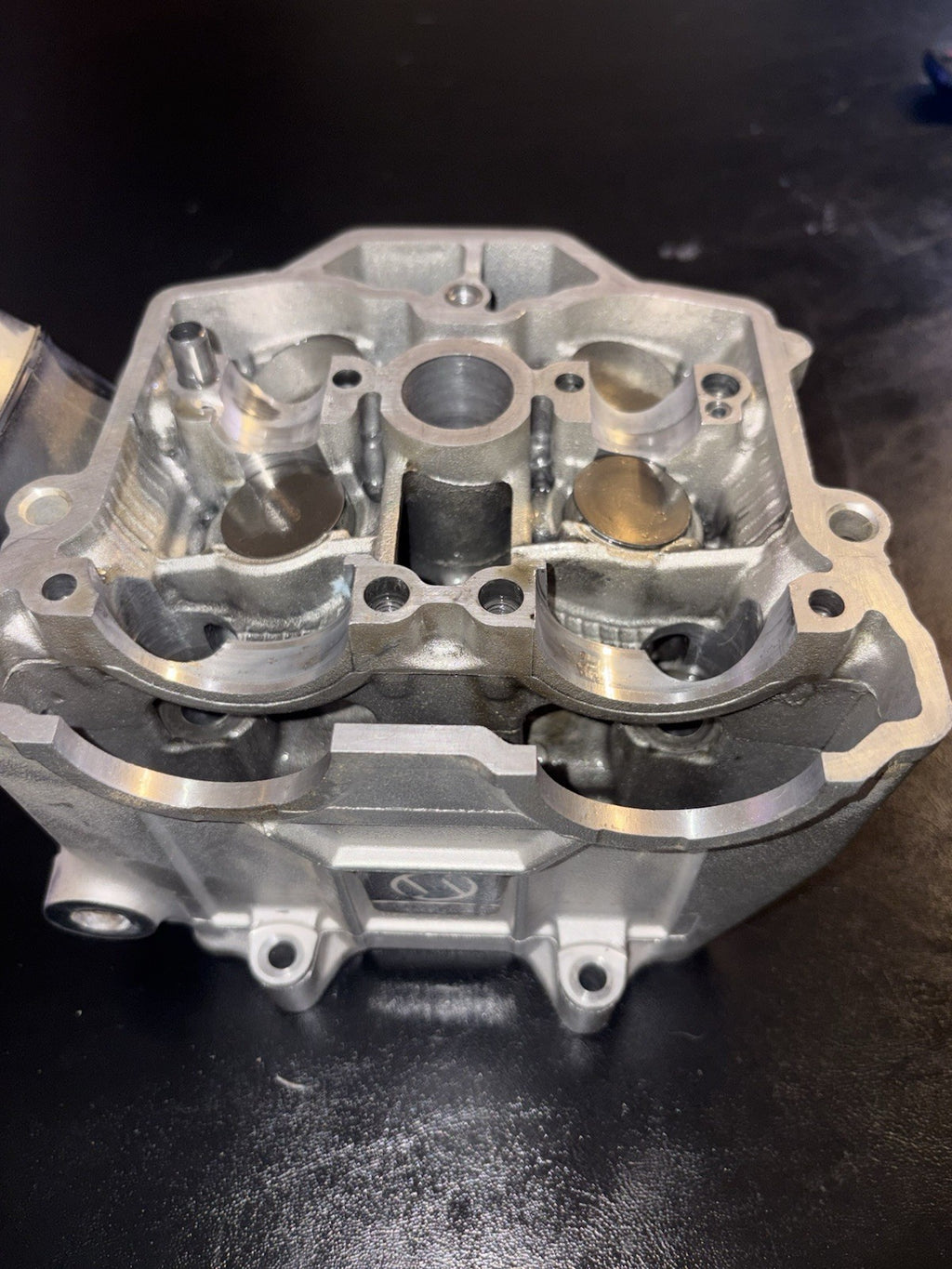 2010 - 2013  2012 YAMAHA YZ450f YZ 450f OEM CYLINDER HEAD TOP END VALVE TRAIN