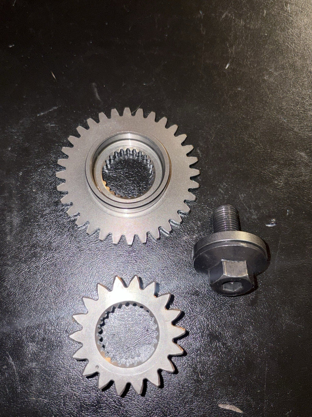 2004-2009 2008 HONDA CRF250R OEM CRANK PRIMARY COUNTER BALANCE GEAR SHAFT
