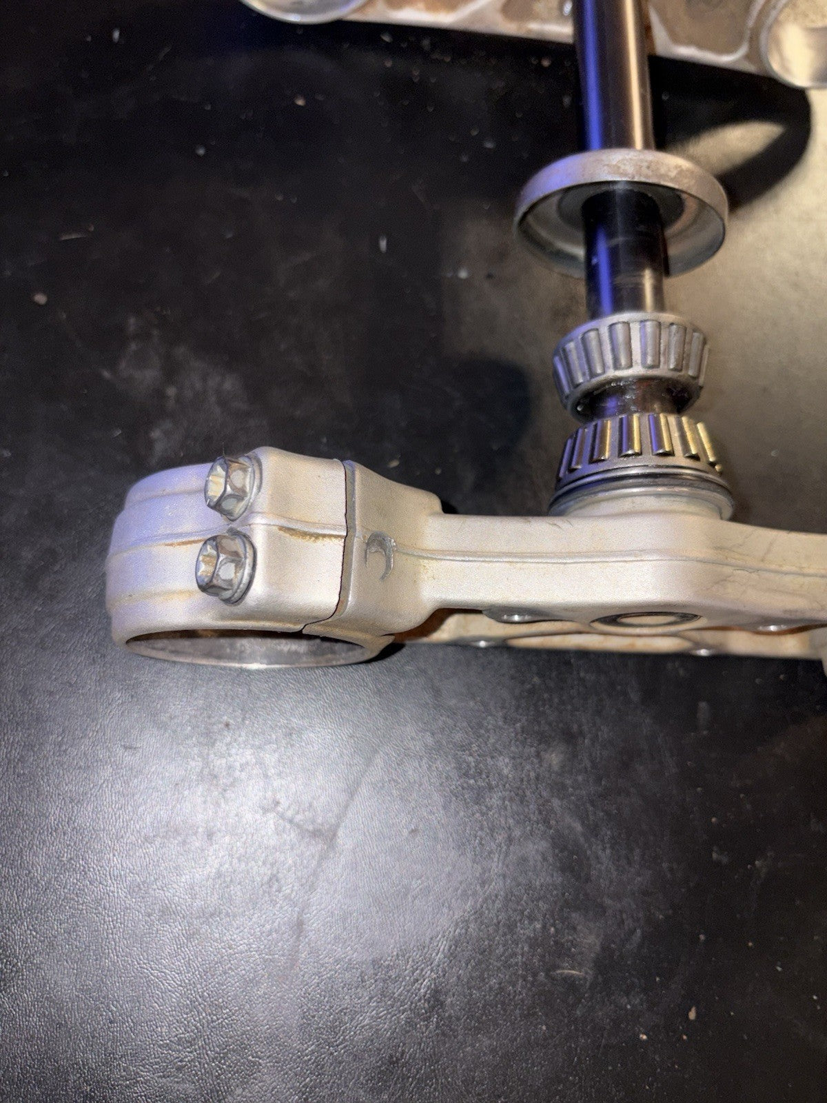 2015 KTM SX 85 85sx OEM Triple Tree clamp Steering Stem Front Forks Suspension