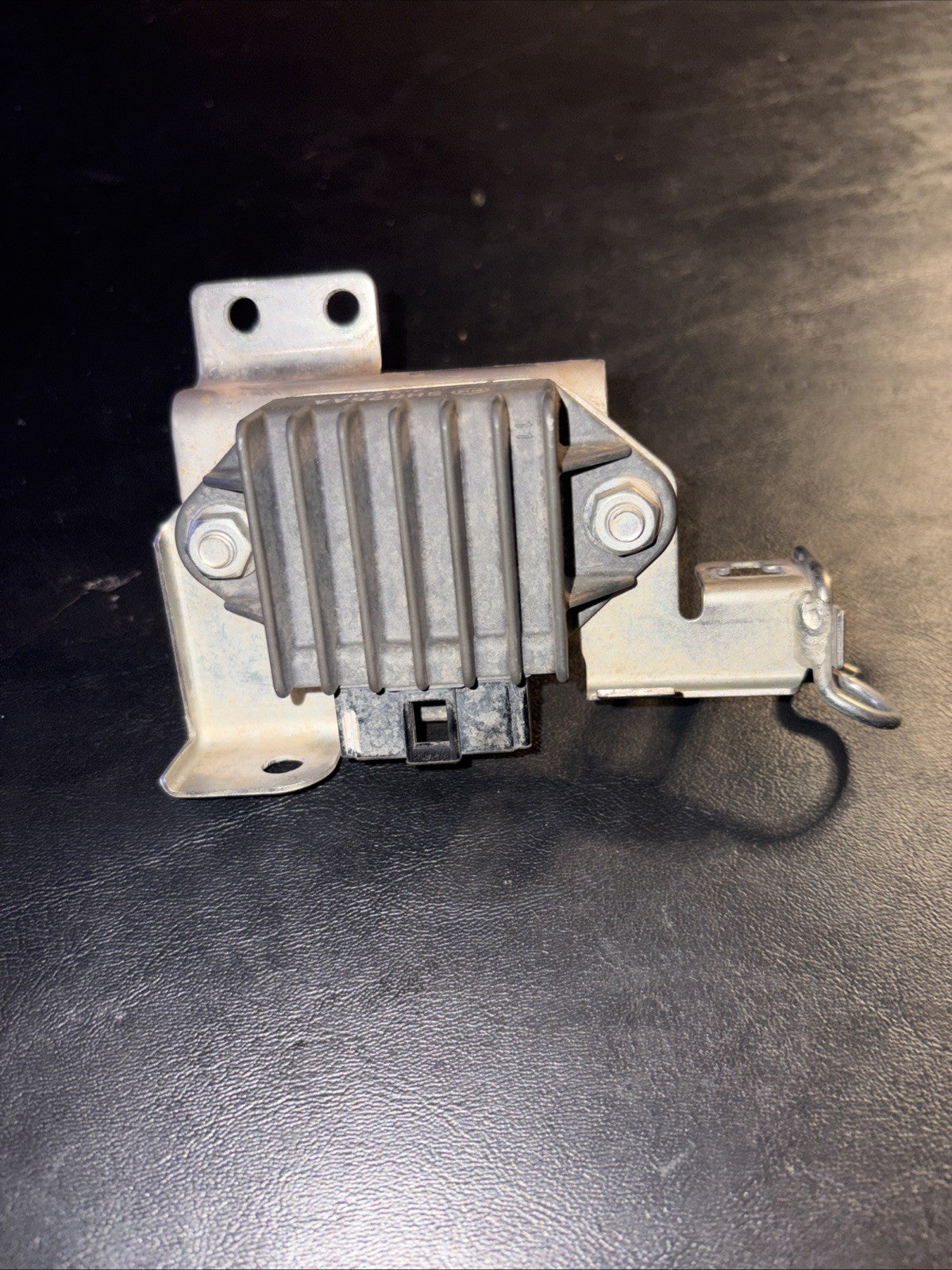 Voltage Regulator Rectifier CRF250R 2013-2017 CRF450R 2013-2016 OEM Honda