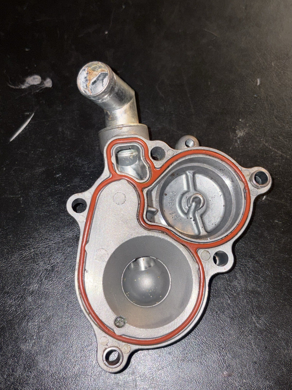 2016 Suzuki Rmz250 OEM Water Pump Oil Filter Outer Engine Cover Housing