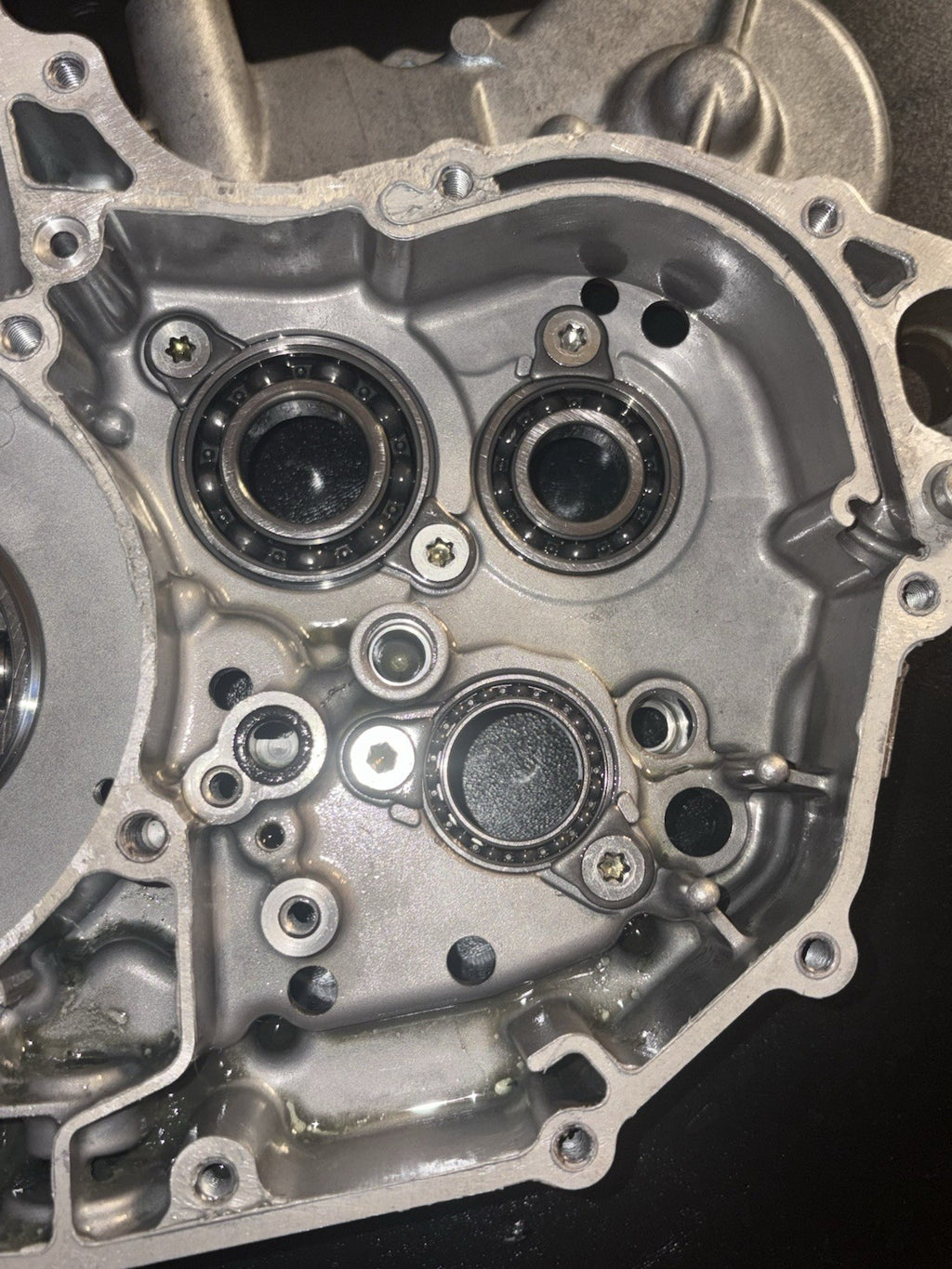 2009 Kawasaki KX450F KX450 Engine Right Crank Case Bottom End Block