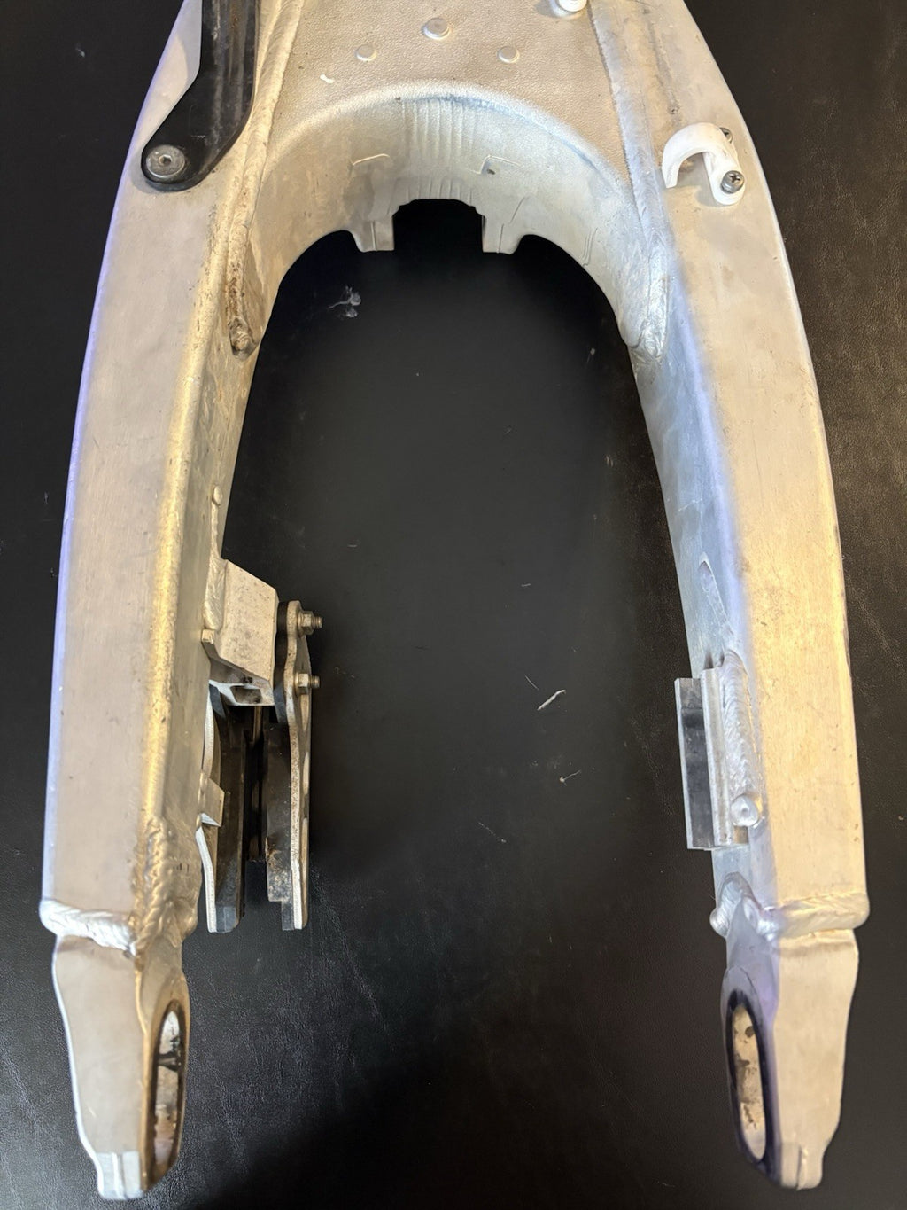 2018 Yamaha YZ450F Swingarm OEM Rear Swing Arm Suspension BR9-22110-00-00