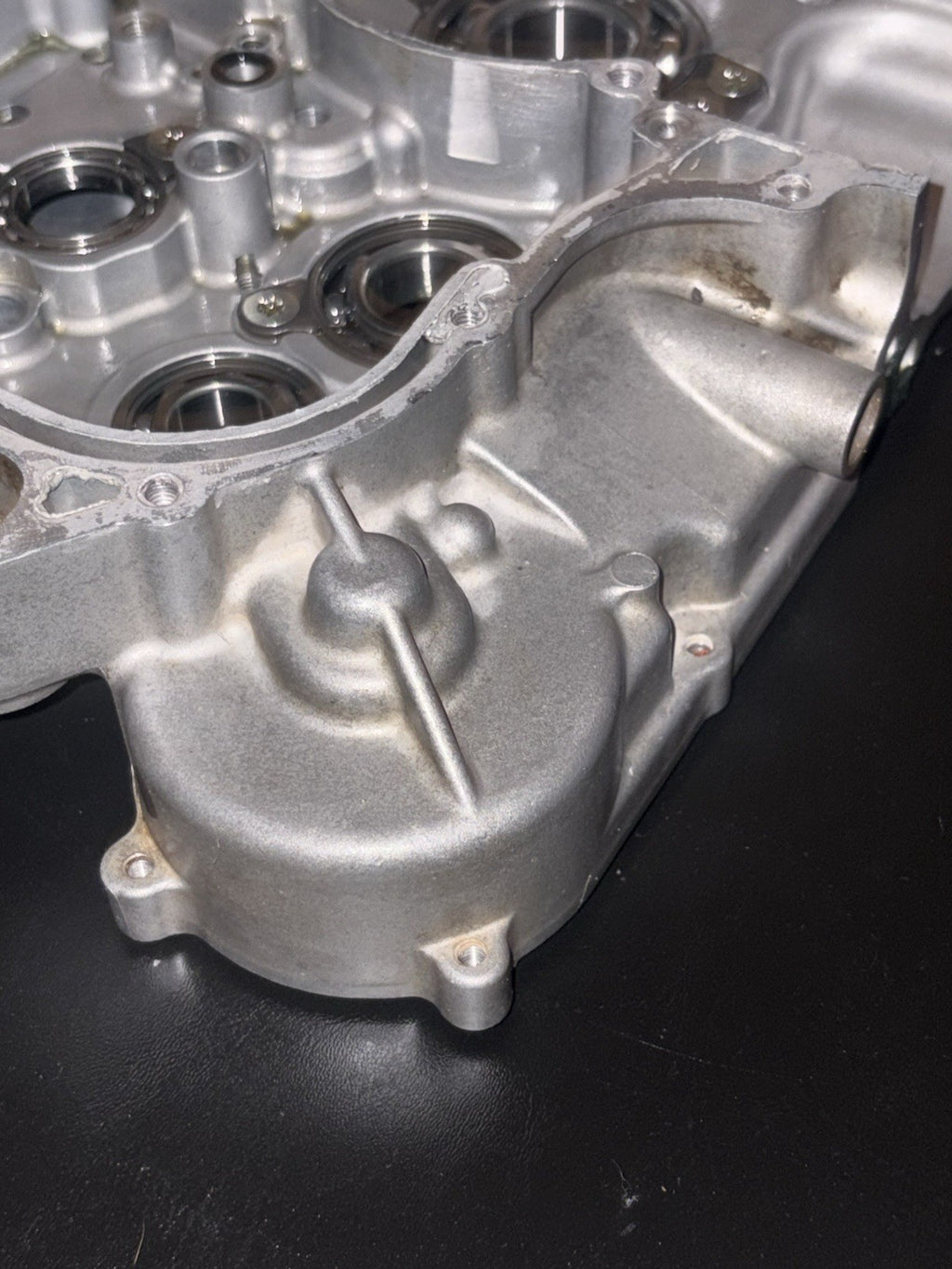 2009 Kawasaki KX450F KX450 Engine Right Crank Case Bottom End Block