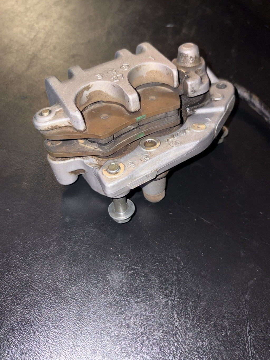 2003 2004 Yamaha YZ450F OEM FRONT BRAKE CALIPER MASTER CYLINDER ASSEMBLY ASV