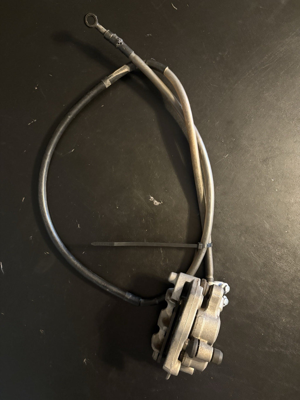 2005 Cr250r Cr 250 R OEM Nissin Front Brake Caliper Hose Line