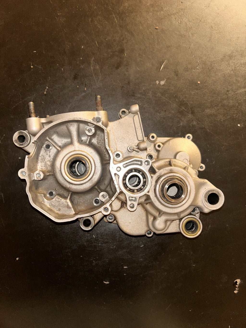2013 - 2017 KTM Sx85 85 SX Oem Left Right Engine Crankcase Cases Block Bottom