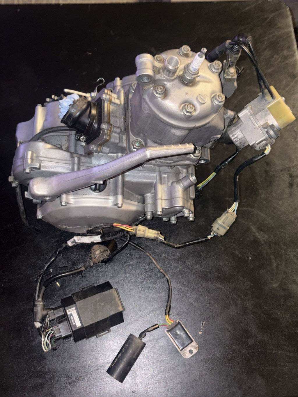 2002 Honda CR250R Complete Engine Motor Transmission Bottom Top Crank Case