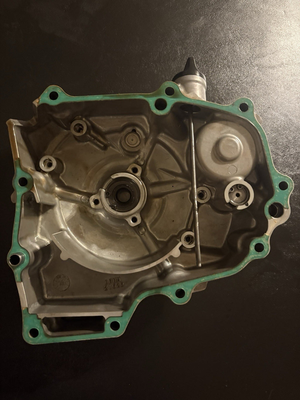 2010-2017 2015 Honda Crf250r OEM Ignition Stator Magneto Left Case Cover