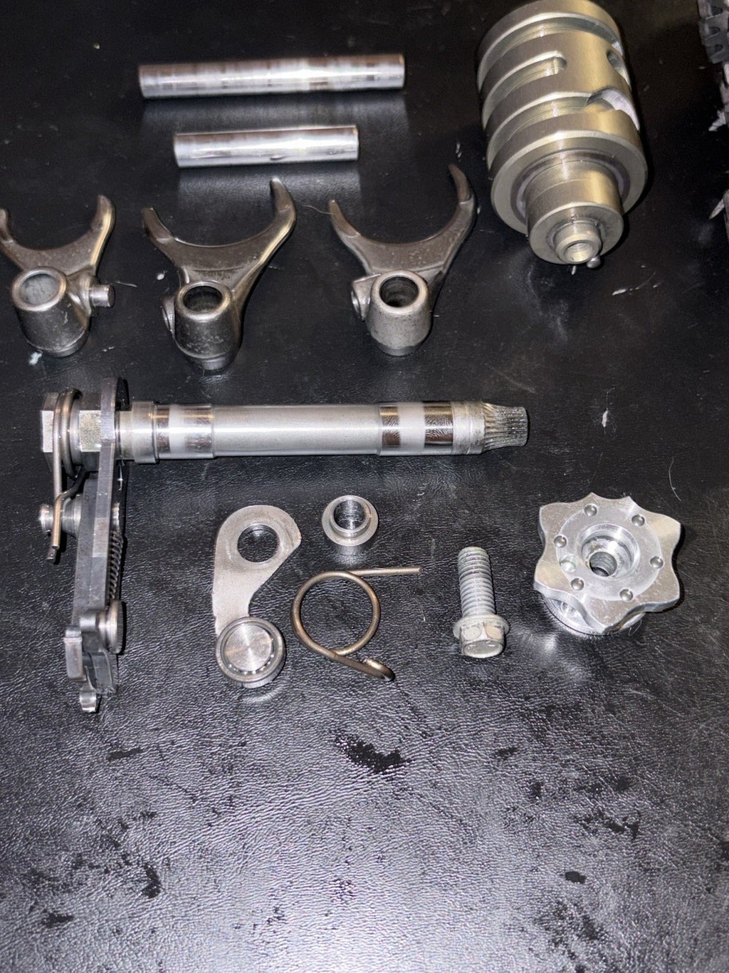2013 - 2017 KTM Sx85 85 Sx OEM Transmission Gearbox Shaft Gears Shift Assembly