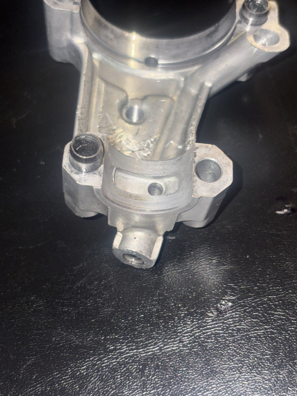 2003 03-05 YAMAHA YZ450F Exhaust Camshaft Cam Shaft Cap Holder Tower Mount Bolts