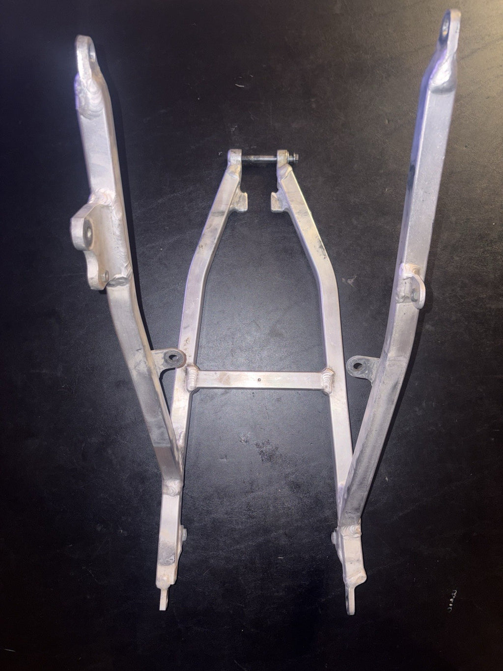 2004 HONDA CRF450R OEM REAR BACK SUB FRAME SUBFRAME 50200-MEN-670
