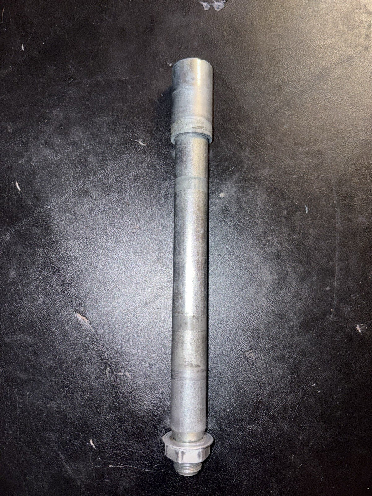 2006 YAMAHA YZ450F YZ 450F OEM FRONT WHEEL AXLE BOLT NUT