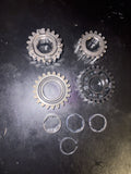 2000 Honda Cr250r OEM Transmission Main Shaft Gears Gear