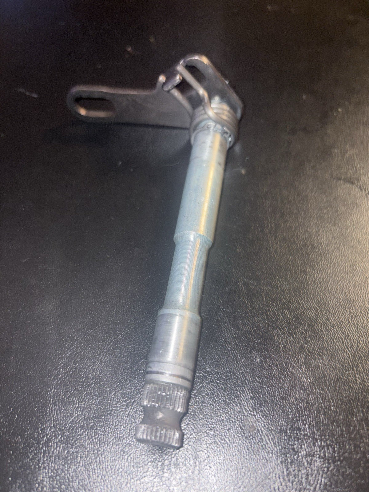 2002-2007 2003 Honda Cr250r OEM Shifter Shift Shaft Spindle Spring 24610-KZ3-L20
