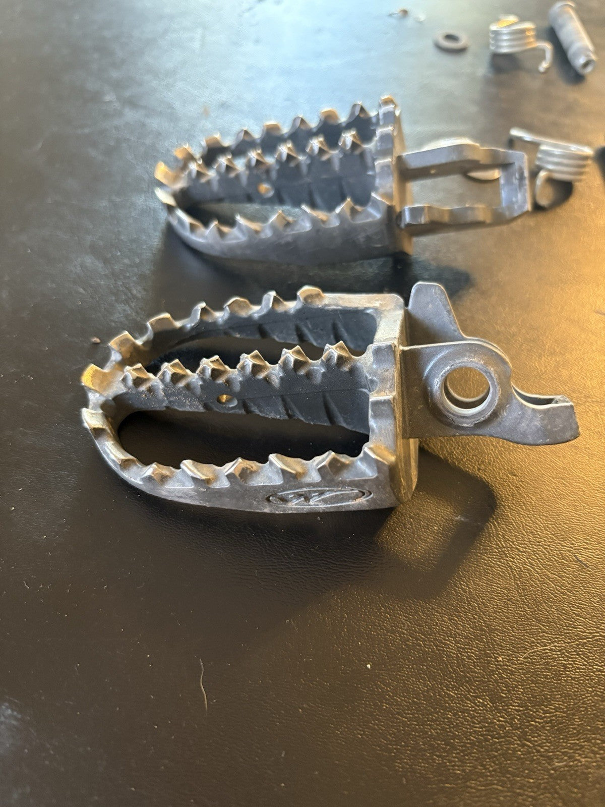 2002-2007 Honda Cr125r Cr250r White Brothers Footpegs Foot Pegs Stands
