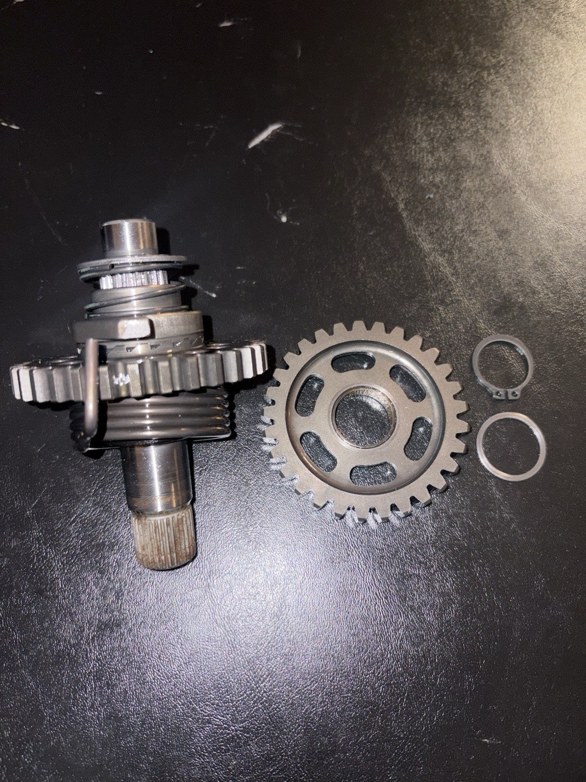 2016 Yamaha Yz450f OEM Kick Start Starter Shaft Mechanism Spindle Spring Gear