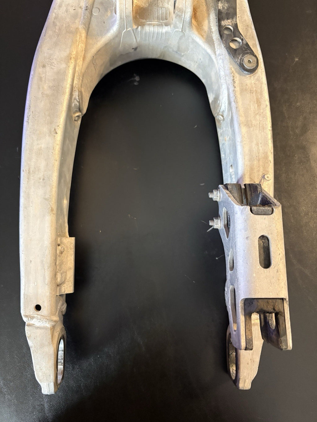 2018 Yamaha YZ450F Swingarm OEM Rear Swing Arm Suspension BR9-22110-00-00