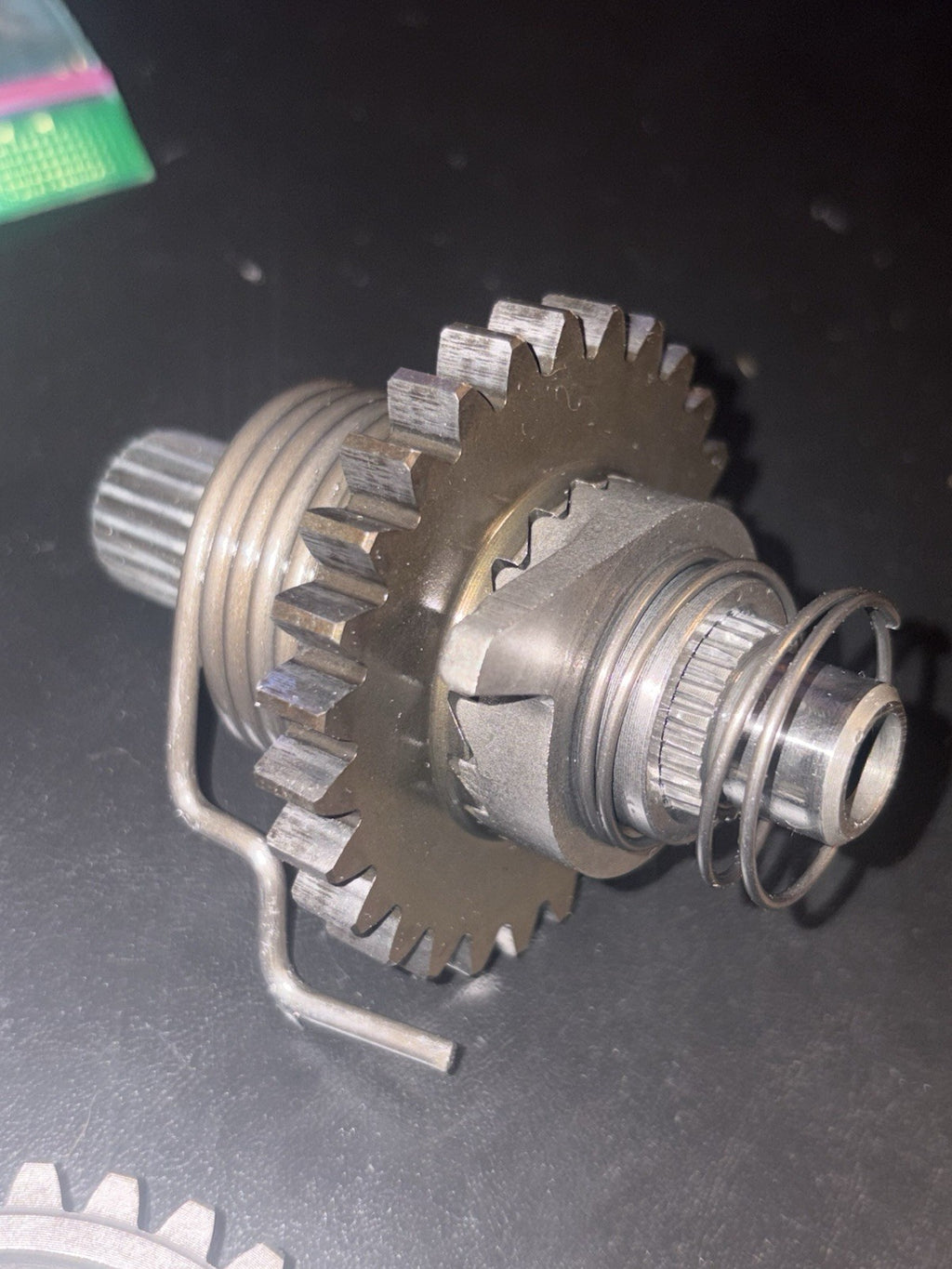 2003 02-07 HONDA CR250R OEM KICK START STARTER SHAFT SPRING IDLER GEAR ASSEMBLY