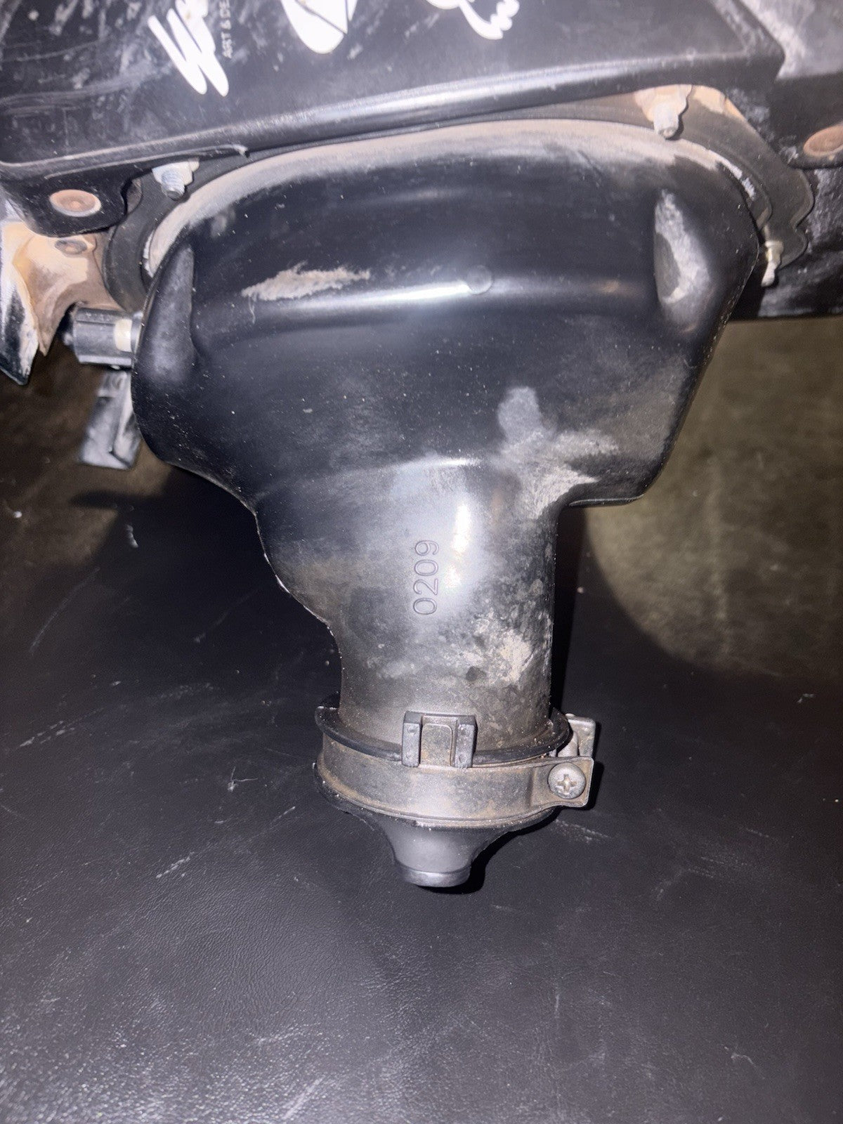 2009 - 2011 Kawasaki KX450F Air Box Intake Air Cleaner Case Housing Boot