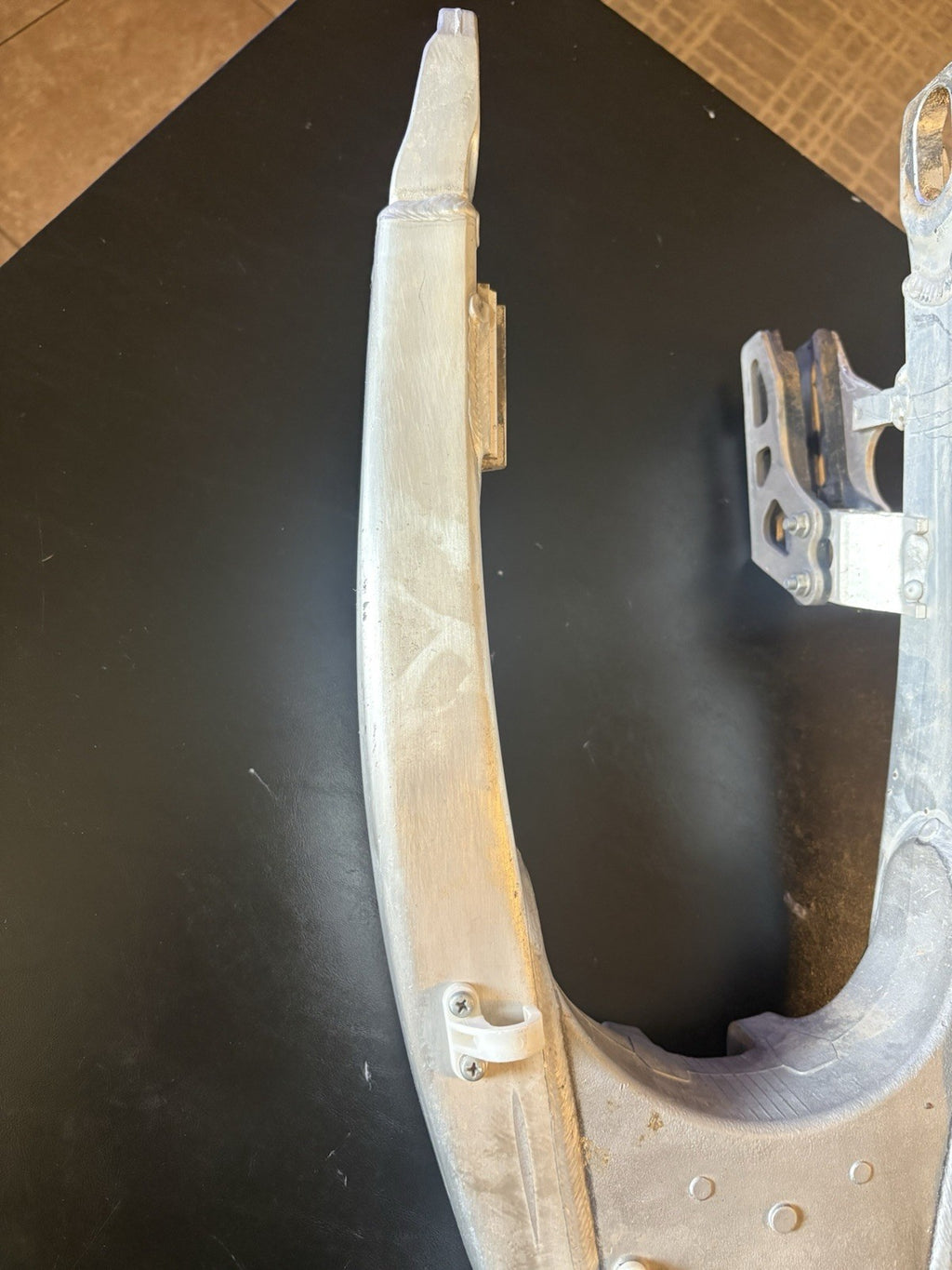 2010 - 2013 2012 Yamaha YZ450F OEM Swingarm Swing Arm Rear Wheel Mount