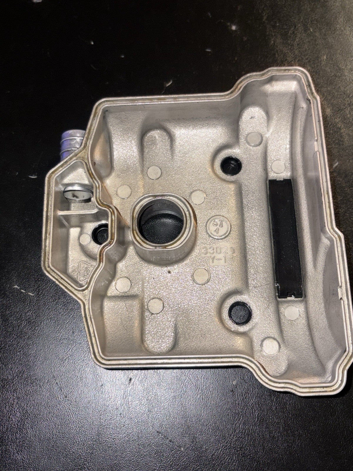2014-2017 2016 Yamaha Yz450f OEM Cylinder Head Camshaft Valve Cover