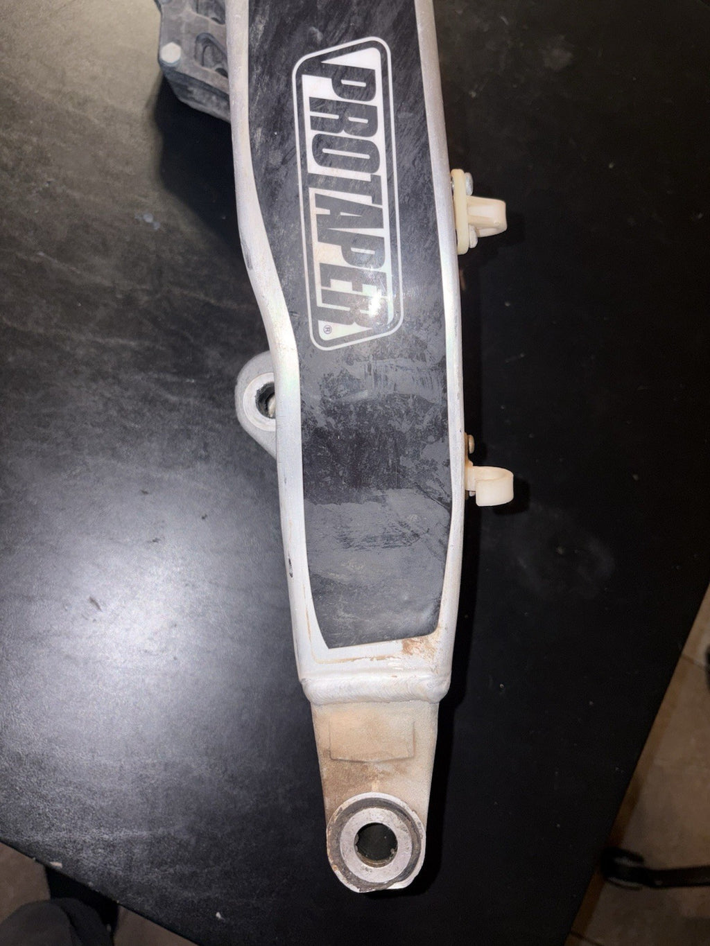 2015 Yamaha YZ250F Swingarm Suspension Rear Swing Control Arm 1SL-22110-00-00