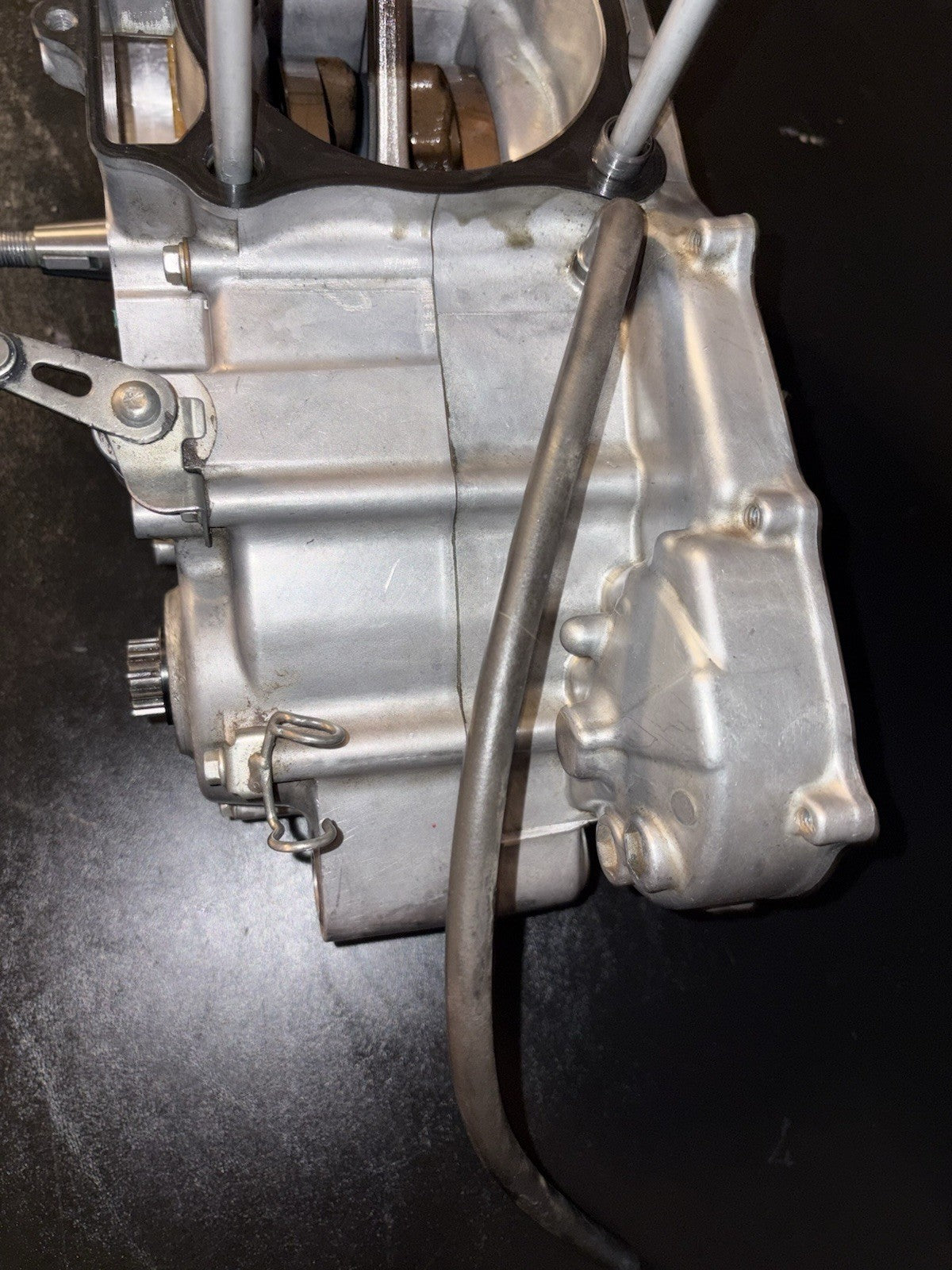 2004 Honda Crf450r OEM Engine Transmission Motor Bottom End Crank Cases Block