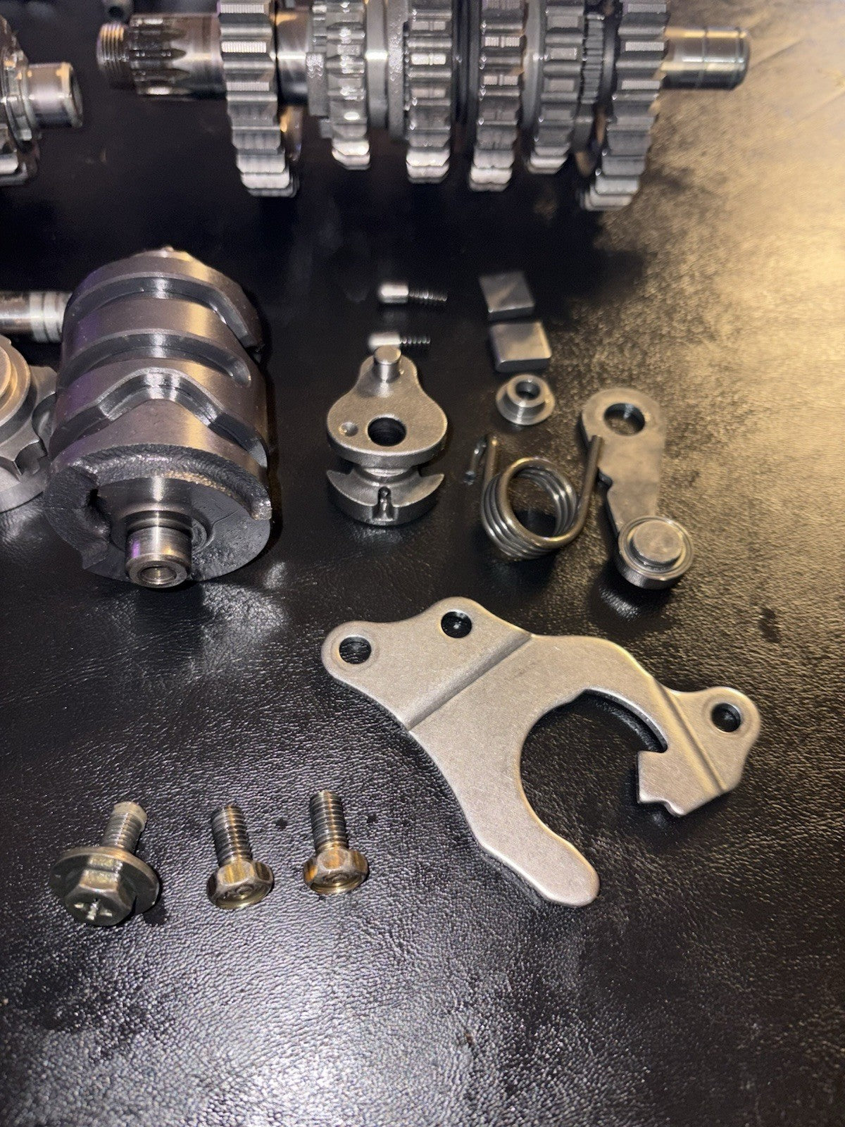 00-01 2000 YZ125 YZ 125 OEM Transmission Axle Shaft Gears Gearbox Shift Assembly