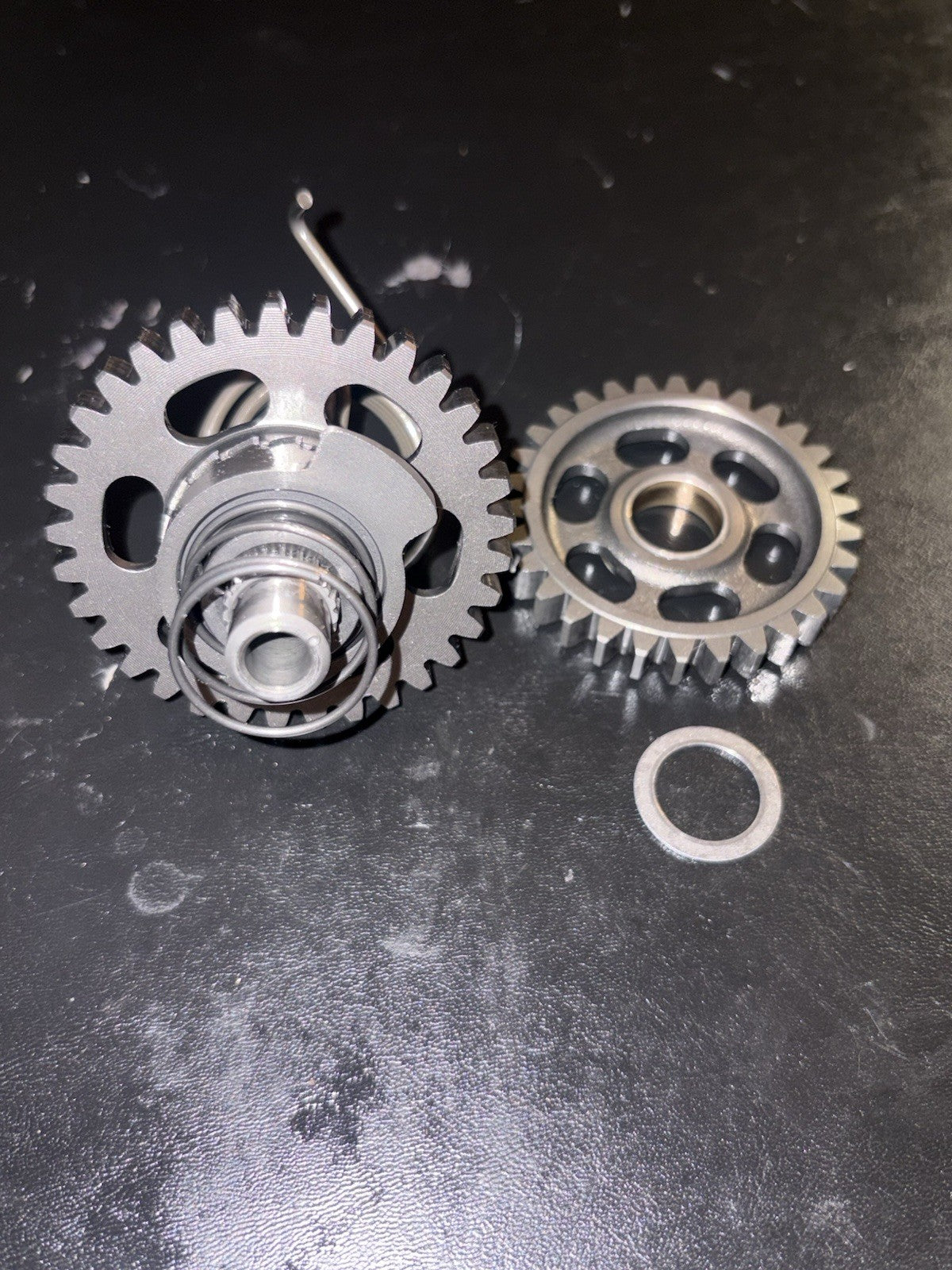 2004-2009 2008 CRF250R Kickstarter OEM Kick Starter Shaft Idle Gear Assembly
