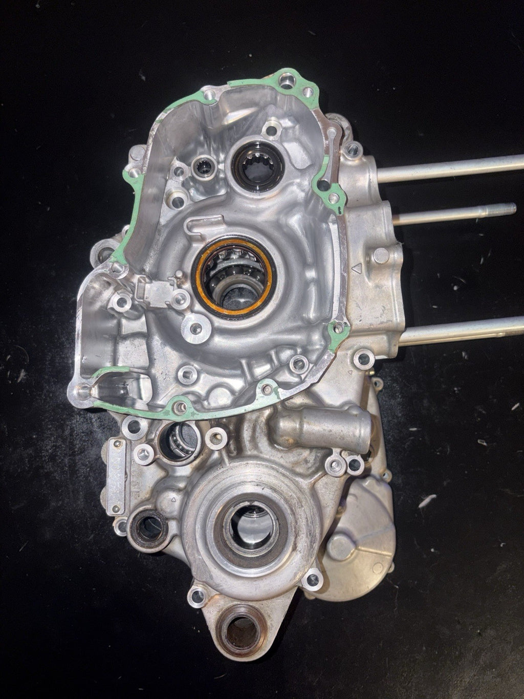 2008 Honda Crf450r OEM Engine Motor Crankcase Cases Block Bottom End Set Pair